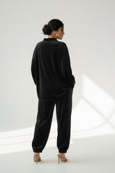 Luxe Comfort: Black
